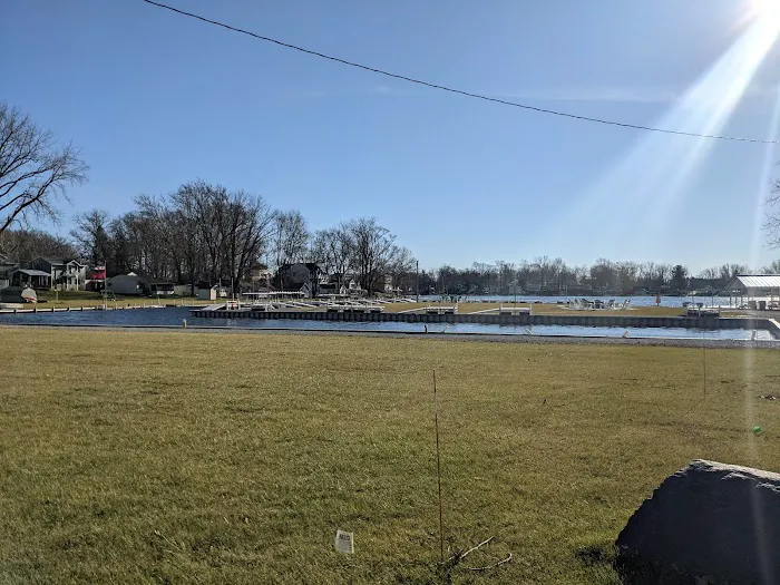 Pine Bay - Seasonal Campground Picture 4
