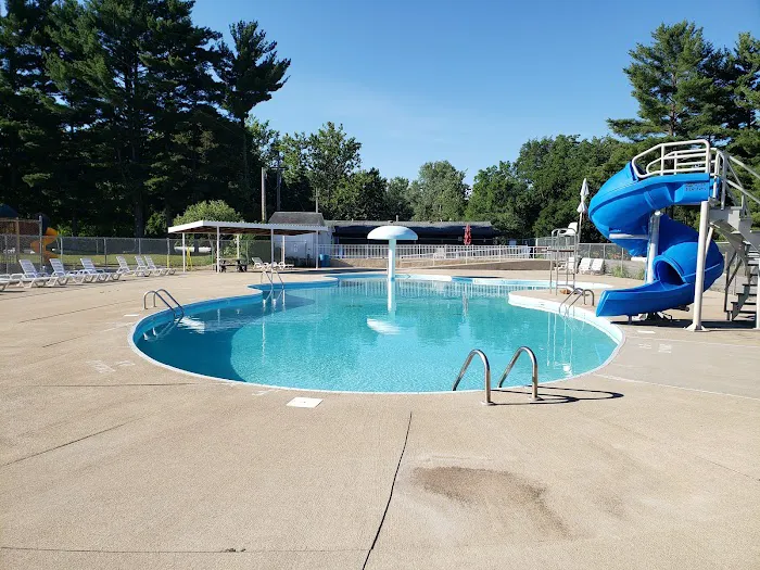 Eby's Pines RV Park & Campground Picture 4