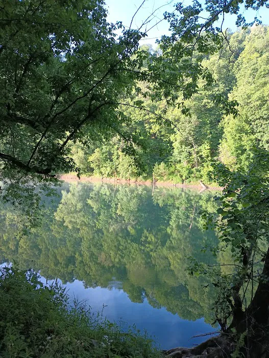 Camp On the Kentucky Picture 2
