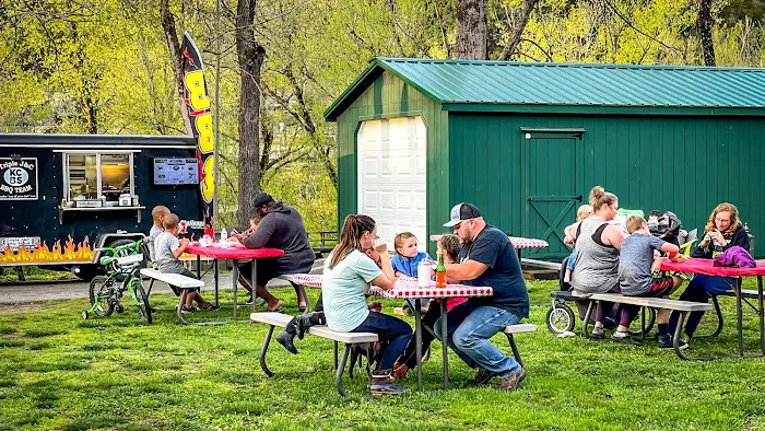 Cummins Ferry RV Park, Campground Picture 10