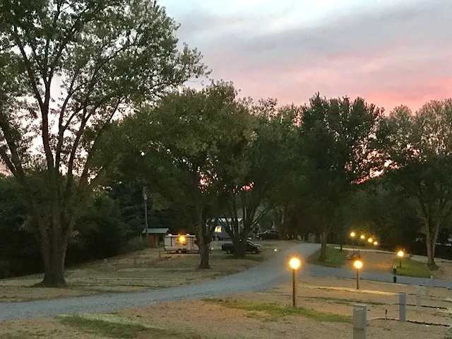 Lazy Llama Campground Picture 4