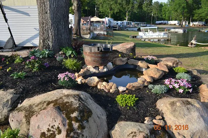 Four Seasons Resort & Marina Picture 5