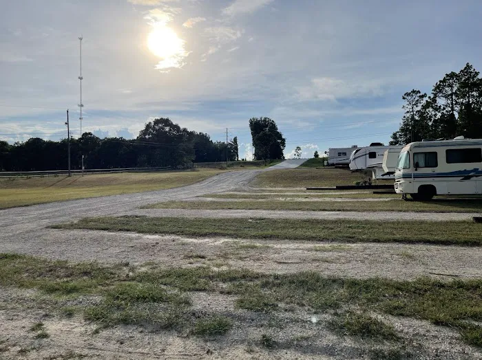 Renfroe Ranch Campground Picture 7