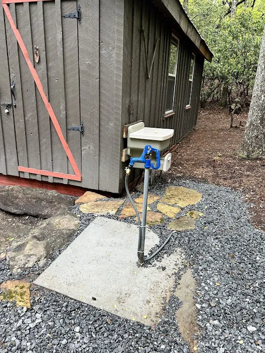 Singletrack Shack Picture 5