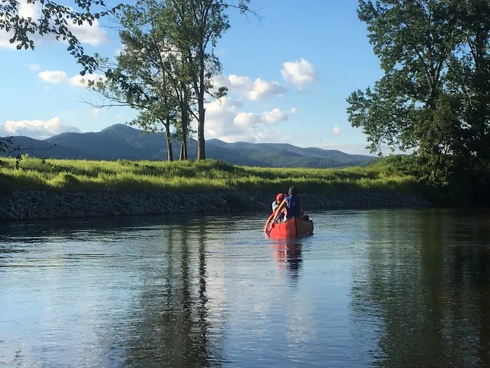 Headwaters Outfitters Campground Picture 5