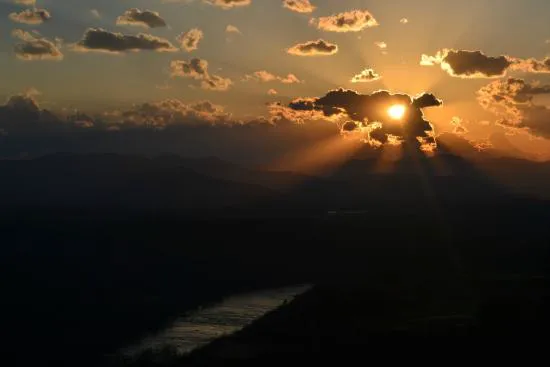 Campfire Lodgings Picture 2