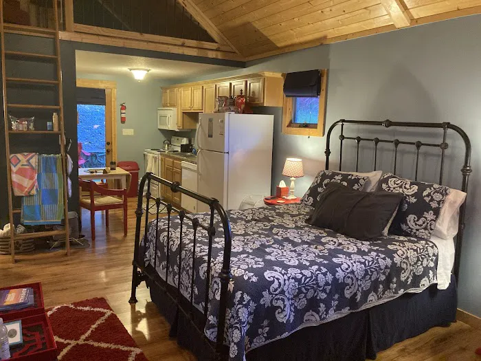 Laurel Mountain Retreat Picture 4