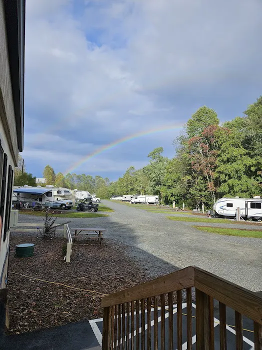 Boylston Creek RV Park and Cabins Picture 3