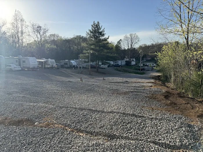 Trails End Campground Picture 6
