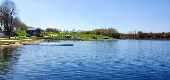 The Shores at Selkirk Lake Picture 1