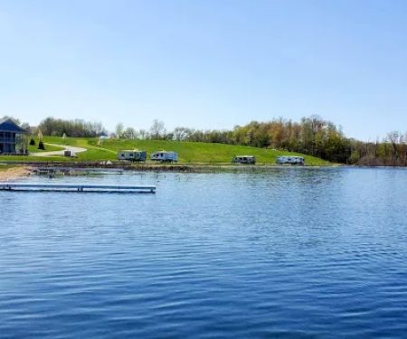 The Shores at Selkirk Lake