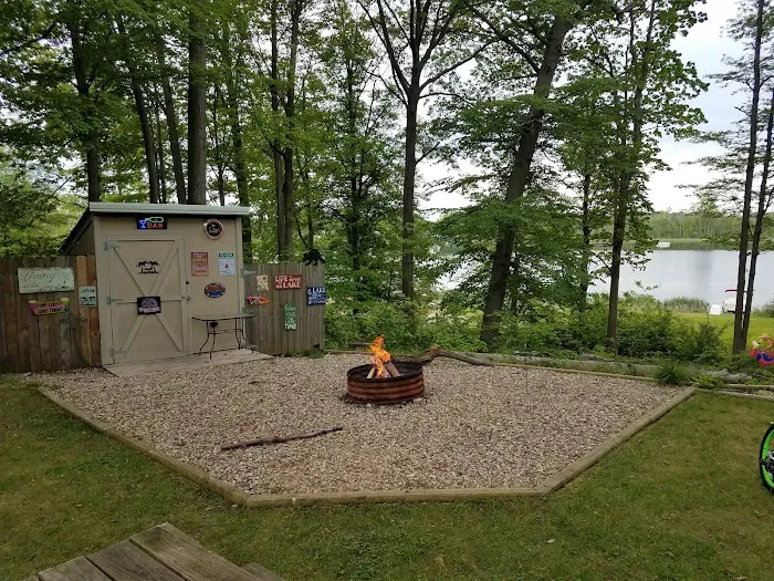 Melville's 7 Lakes Family Campground Picture 2