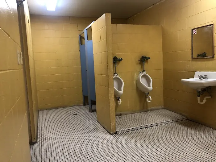 Oak Shores Campground Picture 9