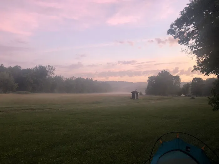 Riverbend Campground Picture 3