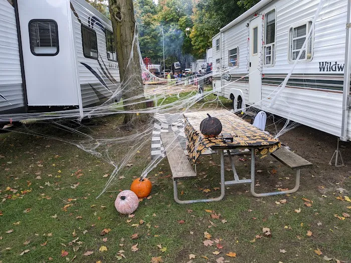 Woodchip Campground Picture 10