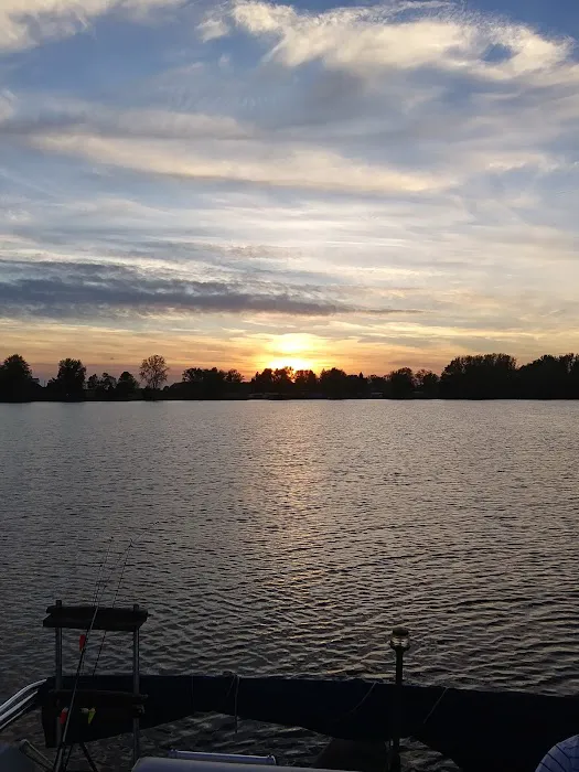 Hill Lake ResortSeasonal Campground Picture 1