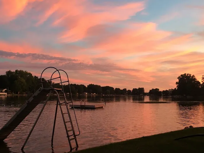 Long Lake Resort Picture 3