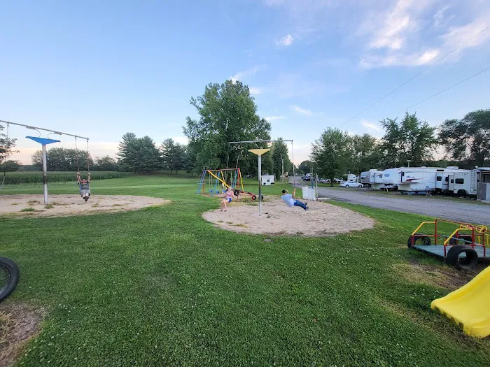 Lakeview Campground Picture 9