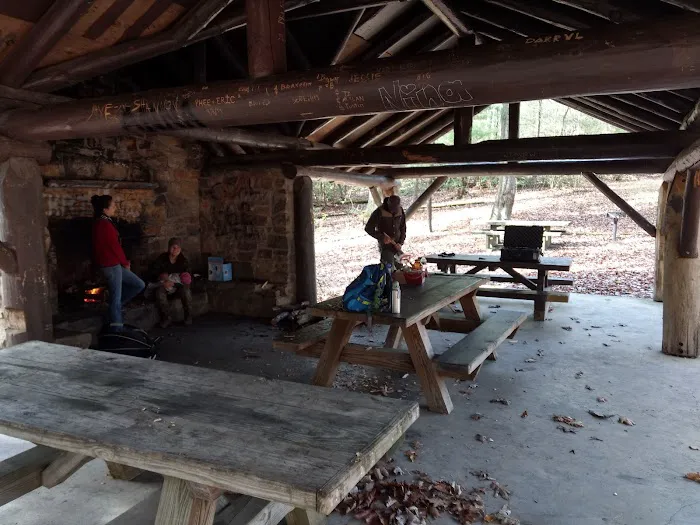 Round Knob Picnic Area Picture 10