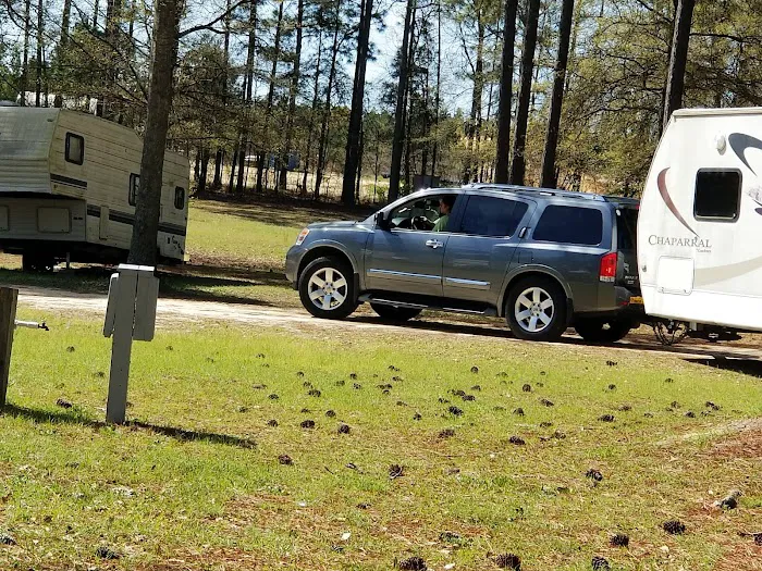 Edmund RV Park Picture 2