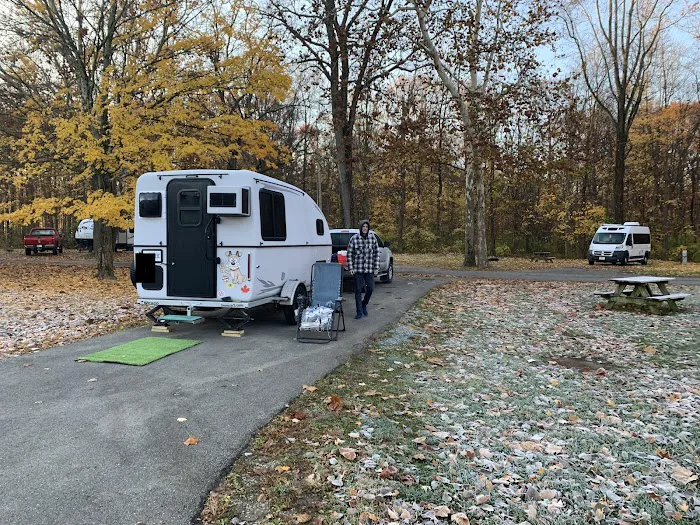 Snoozy II Campers Picture 5