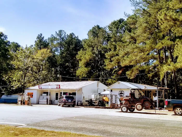Kenn's Store & Campground Mandy's Cafe Picture 2