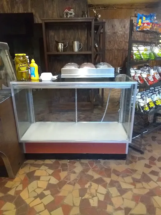 Kenn's Store & Campground Mandy's Cafe Picture 8