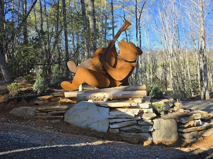 Valley Bear Farms Picture 8