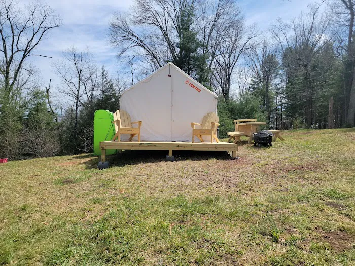 Persimmon Green - Camp Sites Picture 2