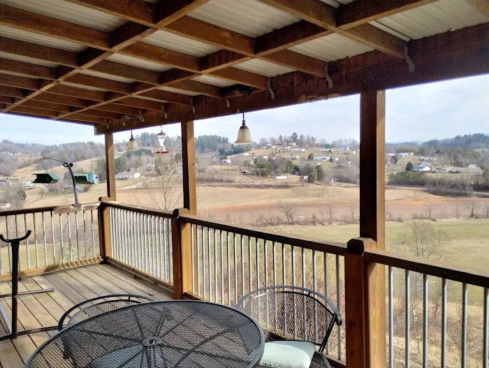 Persimmon Green Farmstead and Tentrr Picture 1