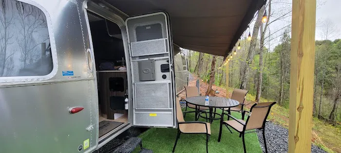 AIRSTREAM Camping Cabin Picture 6
