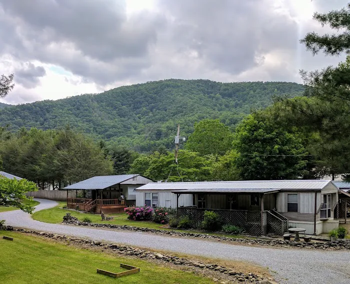 Riverside Campground Picture 4