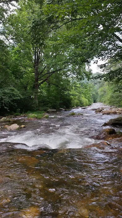 Riverside Campground Picture 8