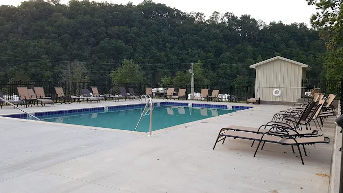 Bunch Hollow Campground & Resort Picture 2
