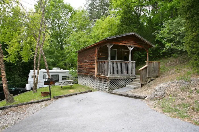 Rocky Top Campground & RV Park Picture 6