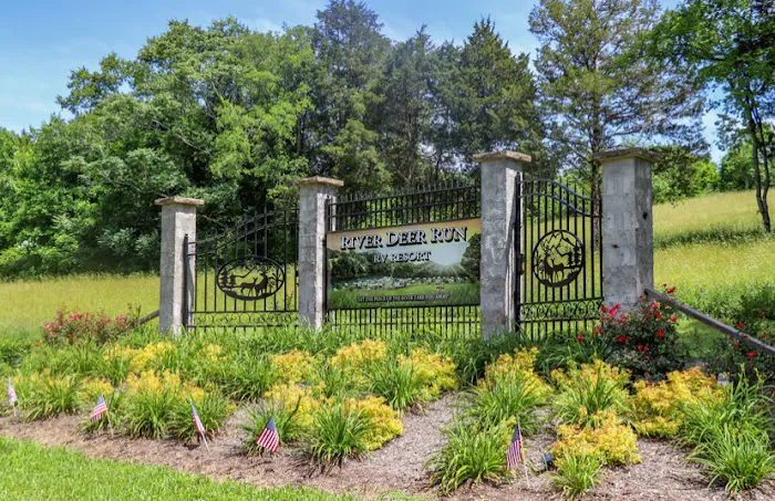River Deer Run RV Resort Picture 4