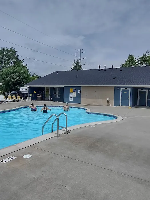 Port Huron KOA Resort Picture 5