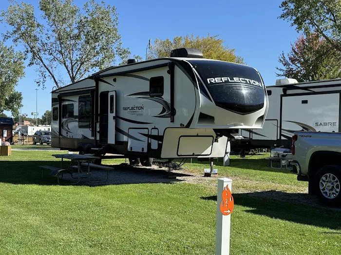 Dancing Fire Glamping and RV Resort Picture 1