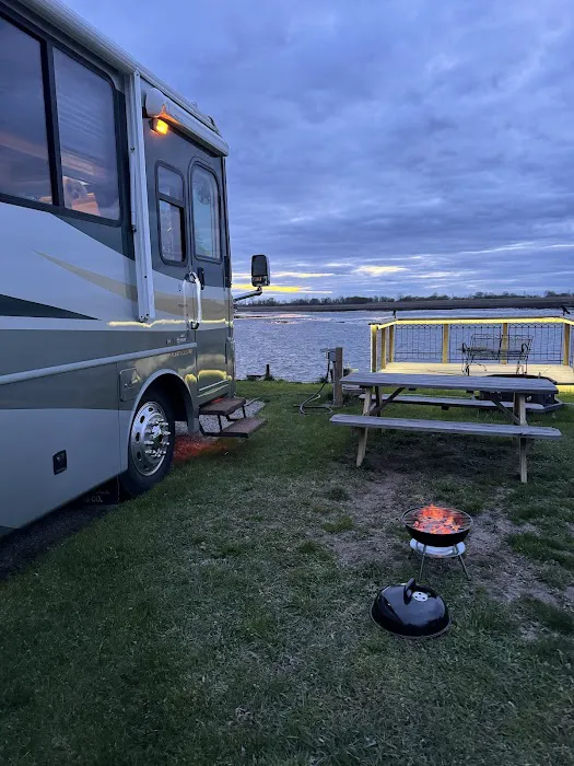 RiverFront RV Site Picture 5