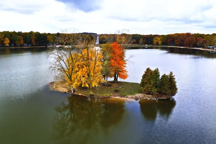 Sandy Pines Administration, Camping & Sales Picture 9