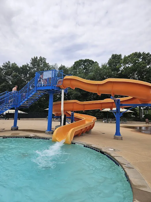 Sandy Pines Main Entrance & Camping Check In Picture 2