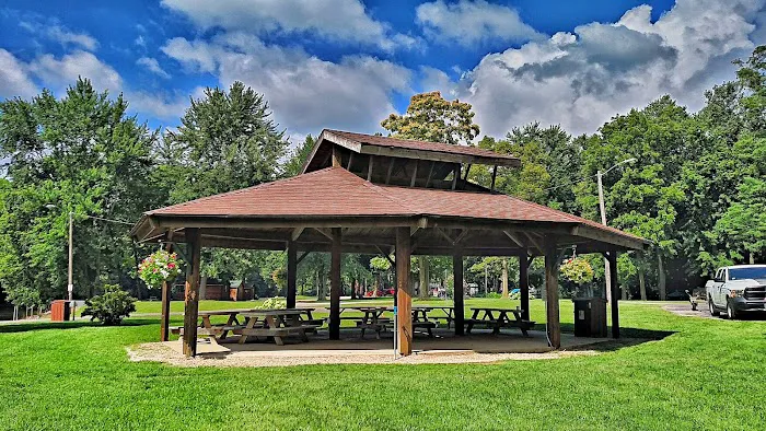 Shamrock Park Picture 3