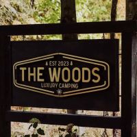 The Woods Luxury Camping ico