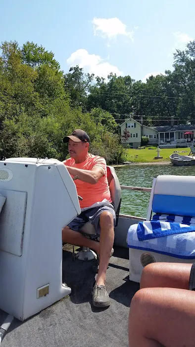 Larson's Resort Picture 7