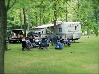 Bazan Baldwin Oaks Family Campground, LLC Picture 9