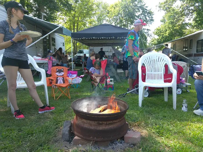 Bazan Baldwin Oaks Family Campground, LLC Picture 7