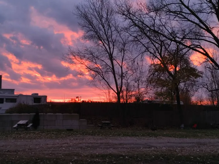 Dutch Treat Camping & Recreation Picture 3