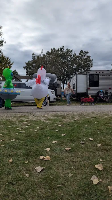 Dutch Treat Camping & Recreation Picture 2