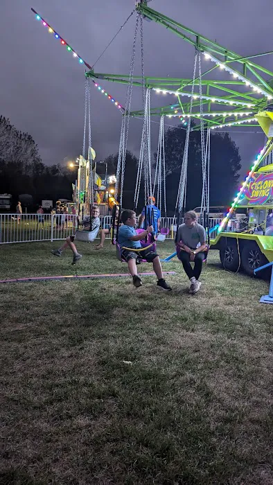 Dutch Treat Camping & Recreation Picture 7