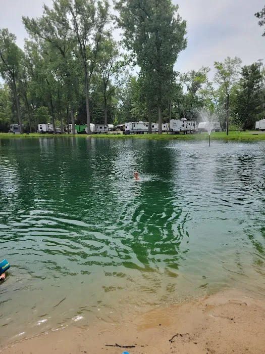 Riverfront Park Campground Picture 4